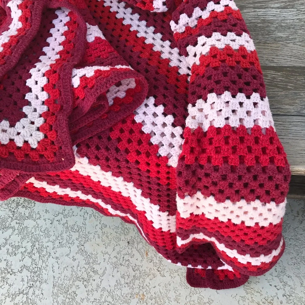 VINTAGE Crochet Red & Pink Hand Knit Throw Blanket Handcrafted